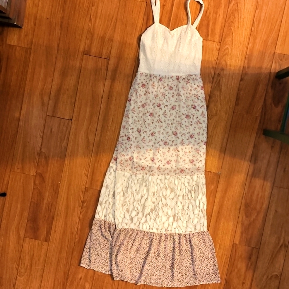 Mossimo Supply Co small floral maxi dress